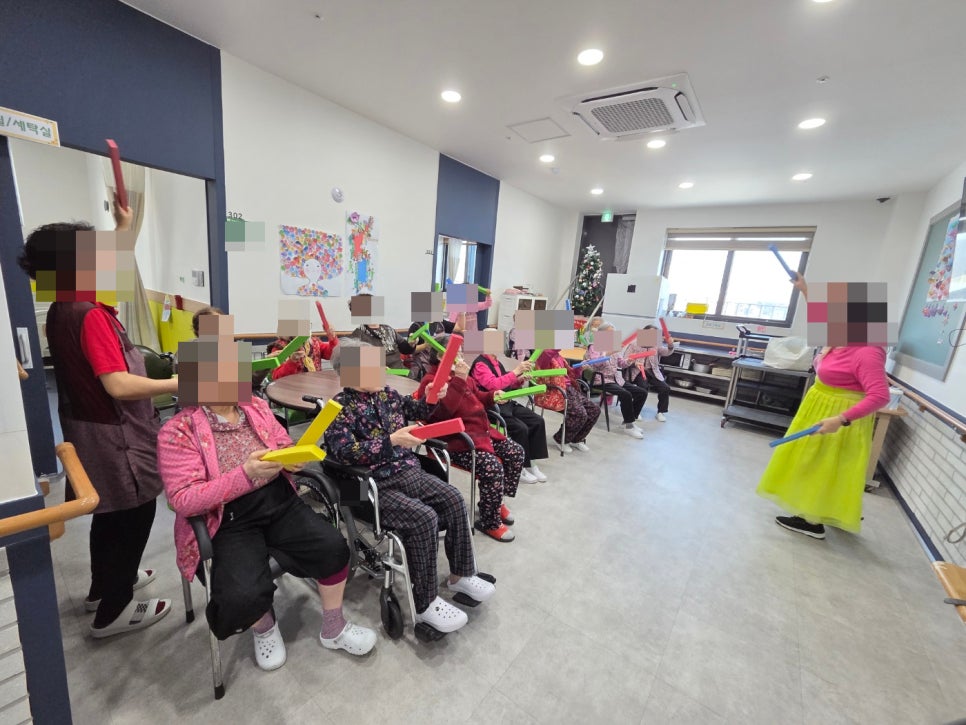 2025년 12월 12일 신체활동(요양원)