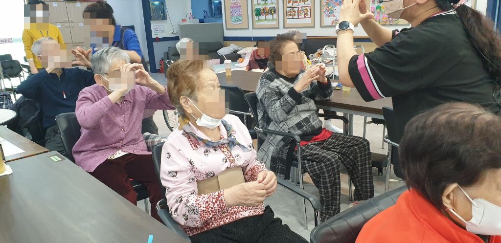 2025. 11. 5 실버도구활동(주야간보호센터)