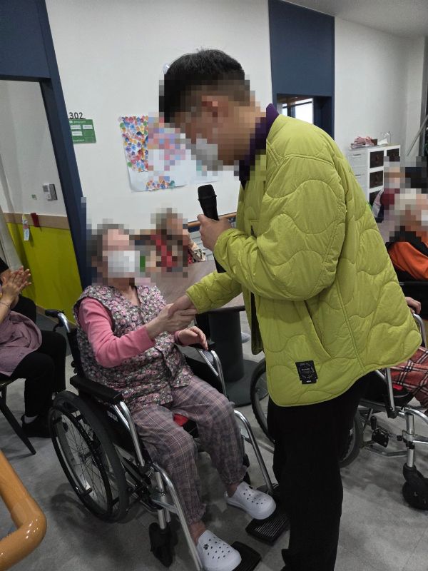 2025년 12월 20일 노래부르기(요양원)