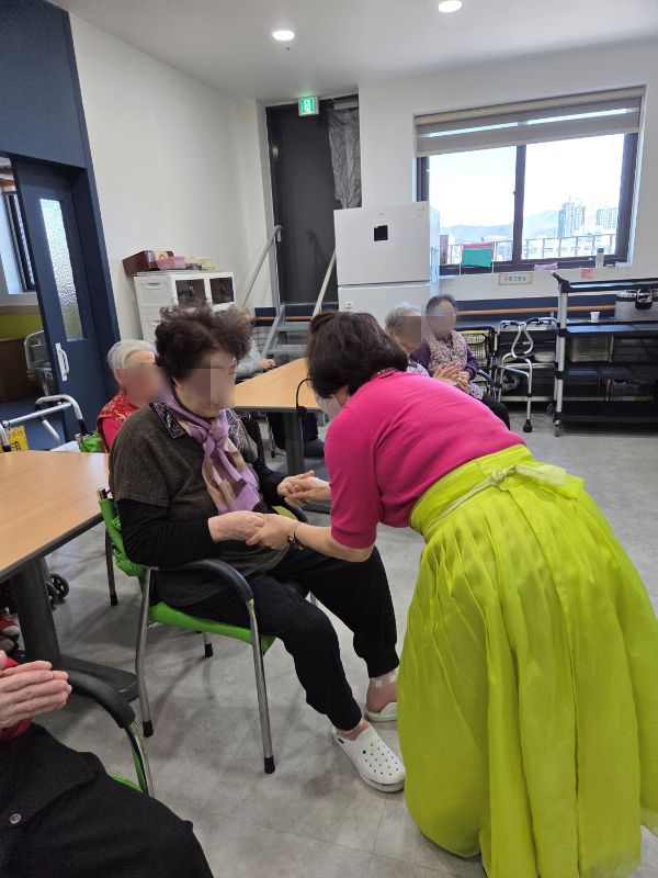 2025년 11월 28일 신체활동(요양원)